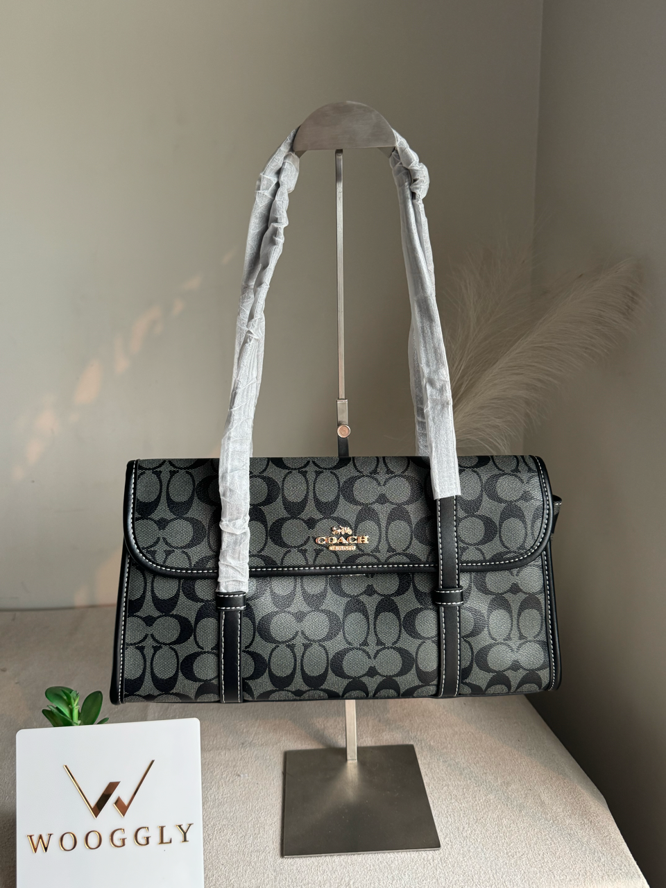 High Quality Coach Shoulder Bag - Black & Grey