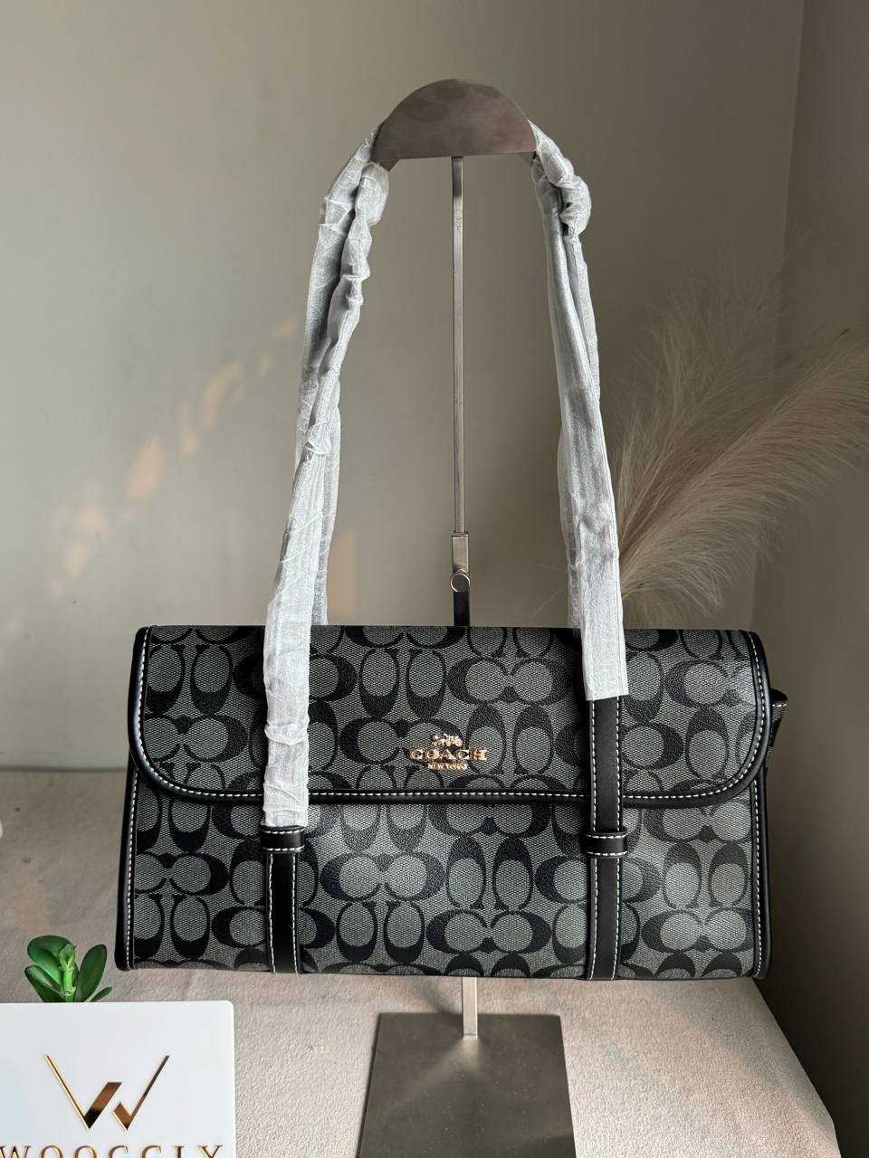 High Quality Coach Shoulder Bag - Black & Grey