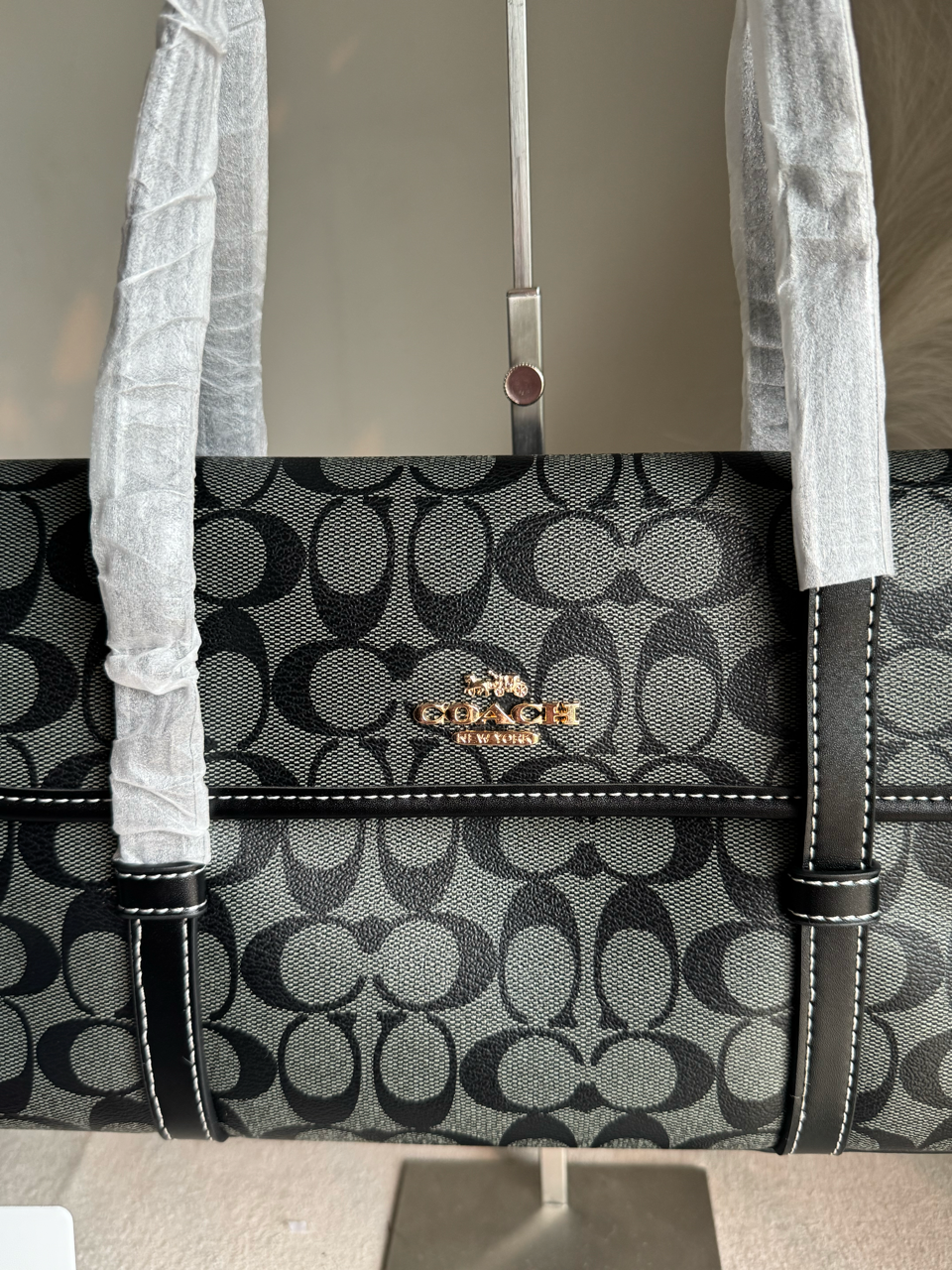 High Quality Coach Shoulder Bag - Black & Grey