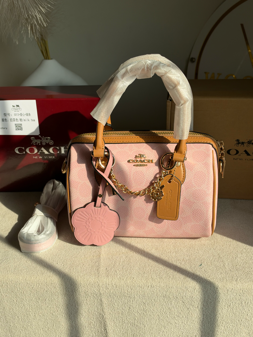 Rowan Satchel With Chains & Charm Box Packing (Medium Size) - Pink