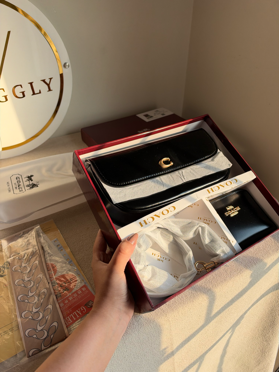 High Quality Gift Set With Wallet & Silk Scarf ( Box Packing) - Black