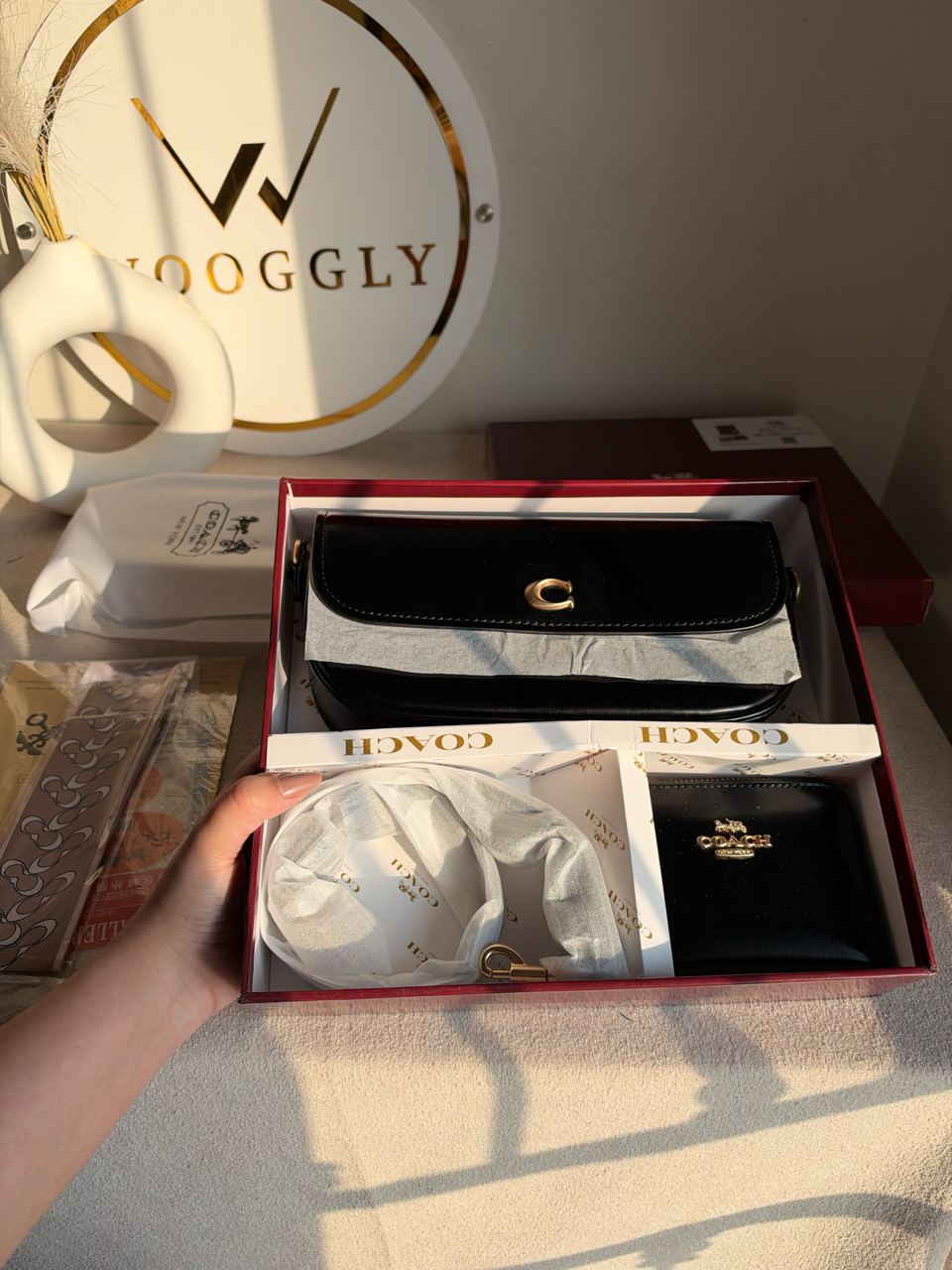 High Quality Gift Set With Wallet & Silk Scarf ( Box Packing) - Black