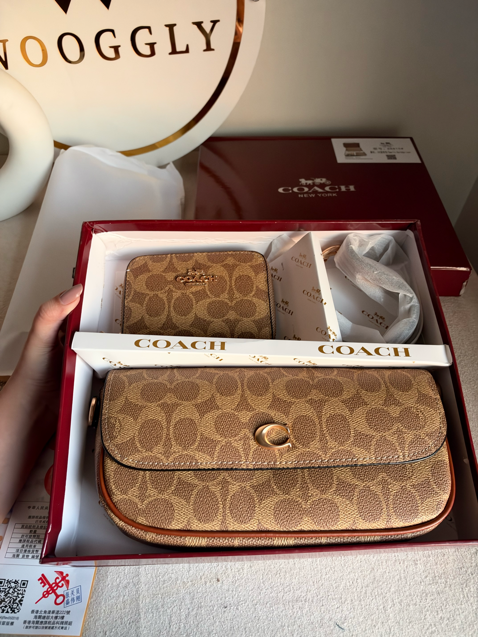 High Quality Gift Set With Wallet & Silk Scarf ( Box Packing) - Canvas Brown