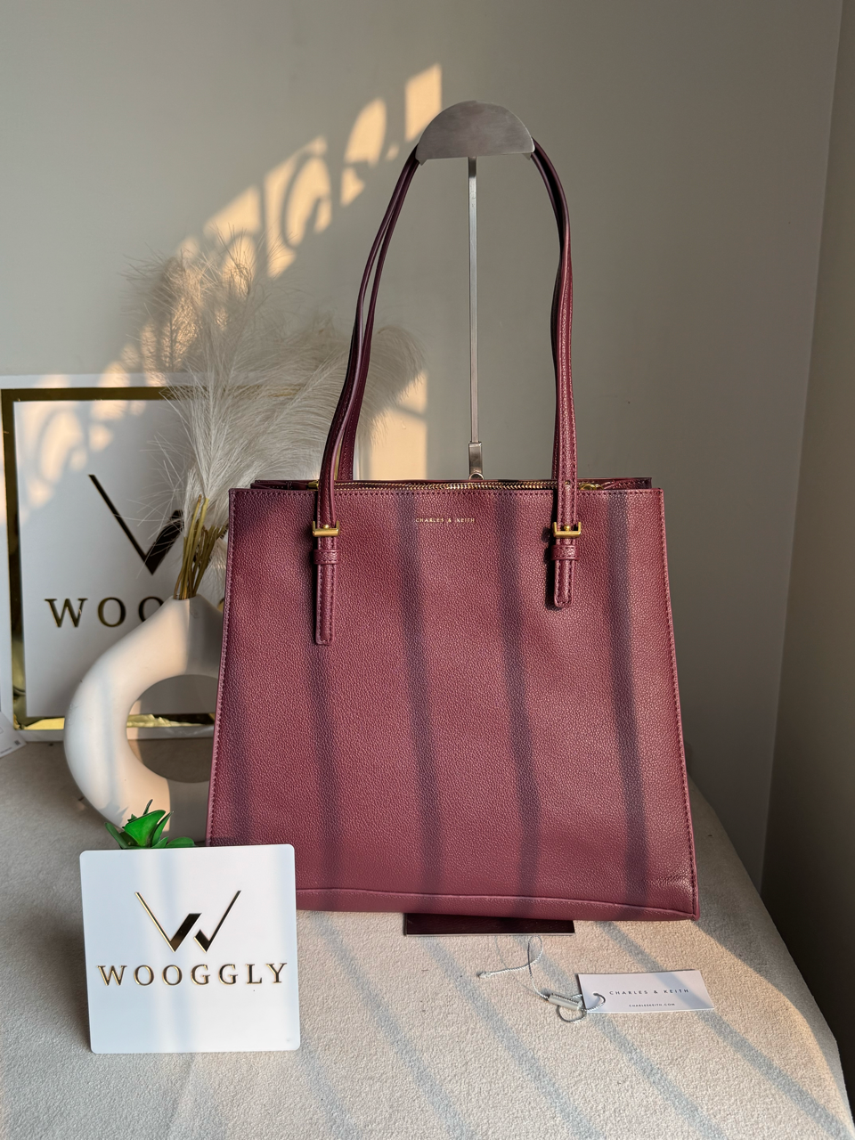 Everyday Essential Charles & Keith Tote Bag - Maroon