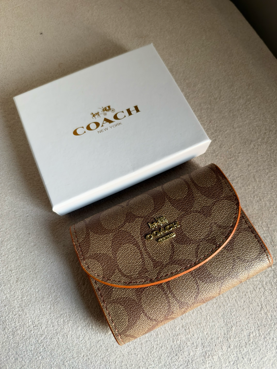 Signature Canvas Wallet - Beige & Brown