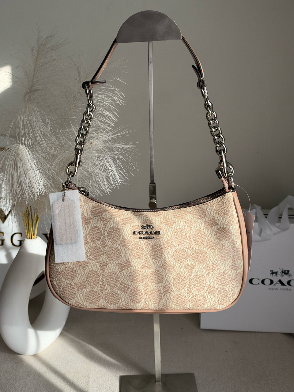 TERI PREMIUM WITH MAGNETIC BOX PACKING - Signature Beige