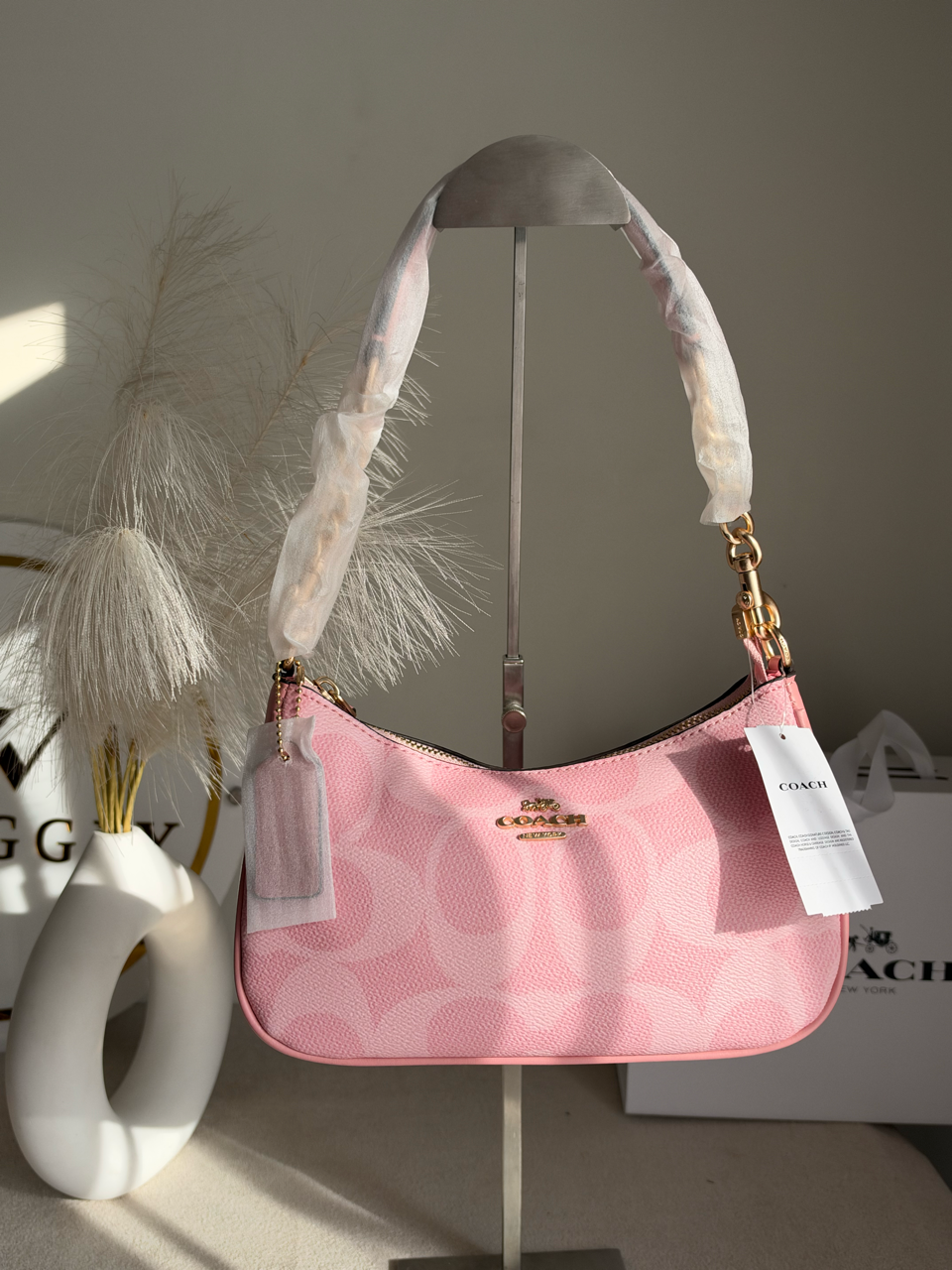 TERI PREMIUM WITH MAGNETIC BOX PACKING - Signature Pink