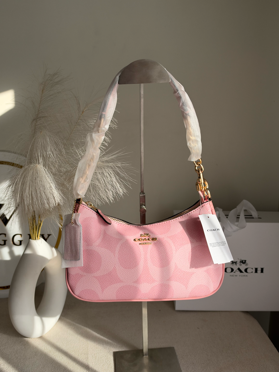 TERI PREMIUM WITH MAGNETIC BOX PACKING - Signature Pink