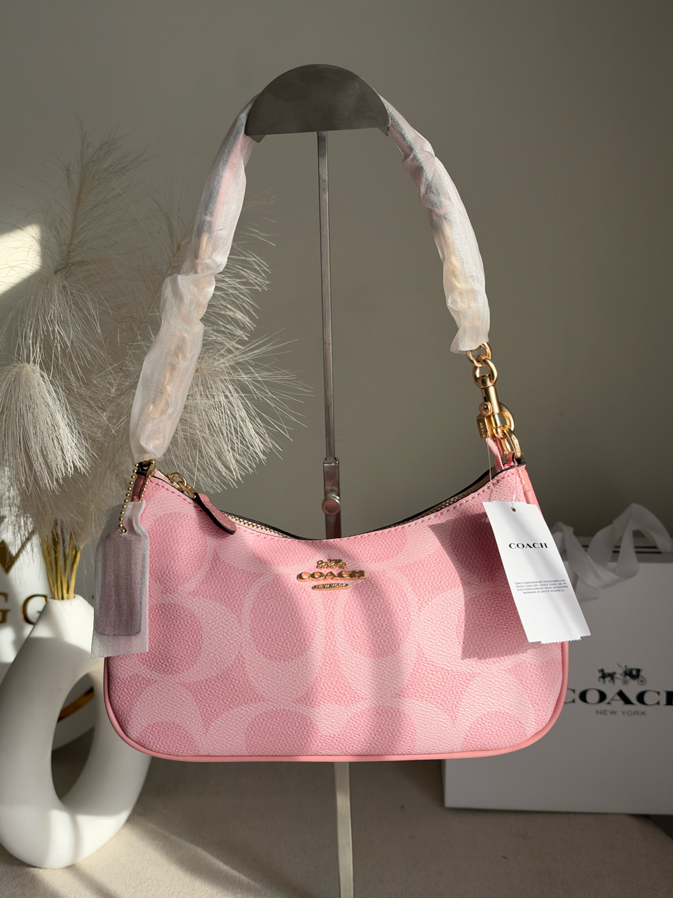 TERI PREMIUM WITH MAGNETIC BOX PACKING - Signature Pink