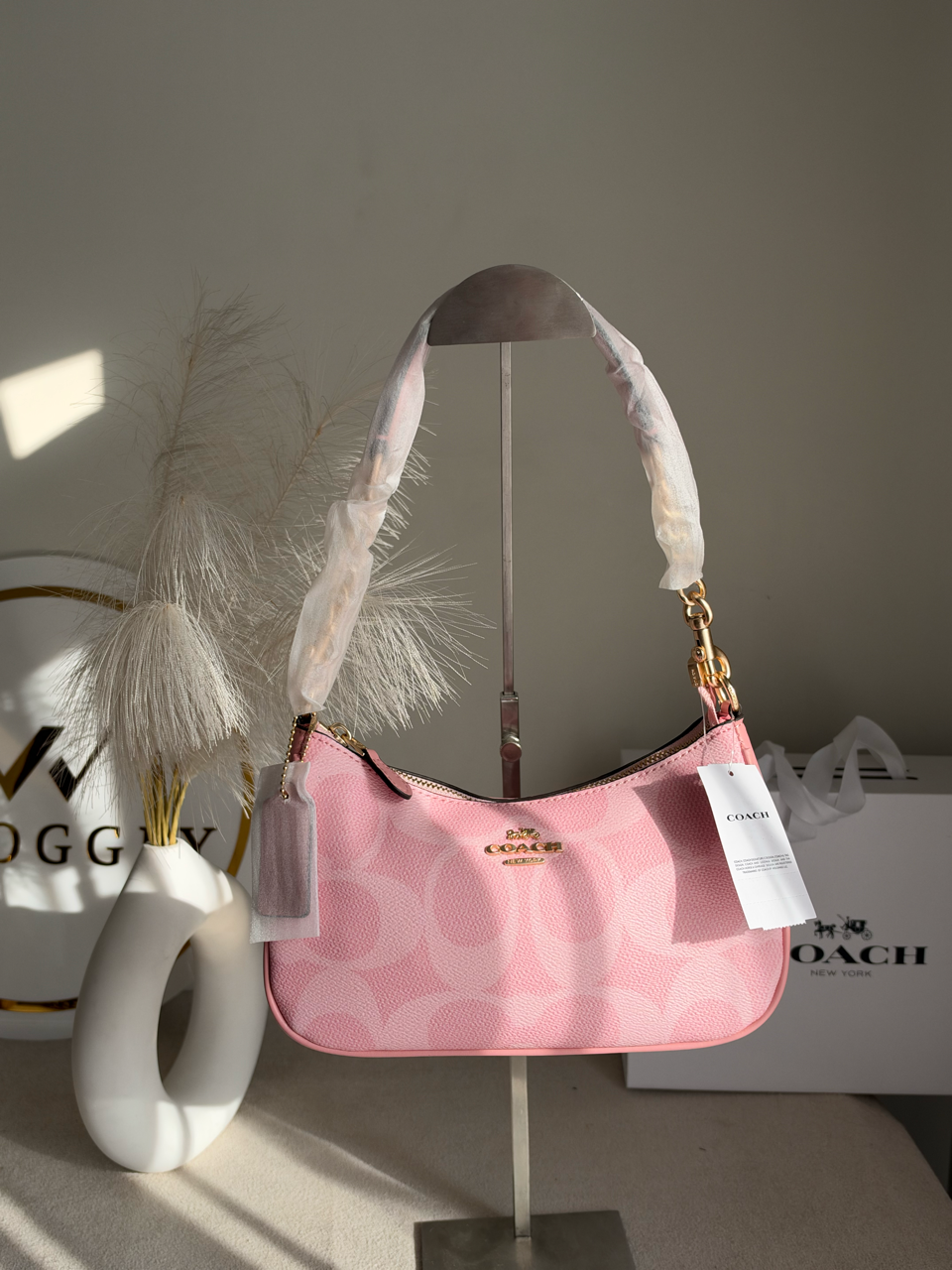 TERI PREMIUM WITH MAGNETIC BOX PACKING - Signature Pink