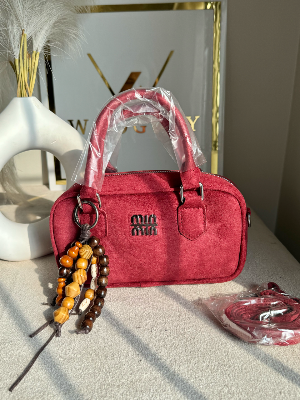 Min Min Suede Bucket Bag With Bag Charm - Red