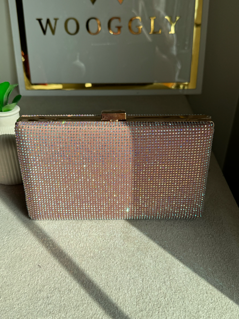 Luxe Shimmer Clutch - Pink