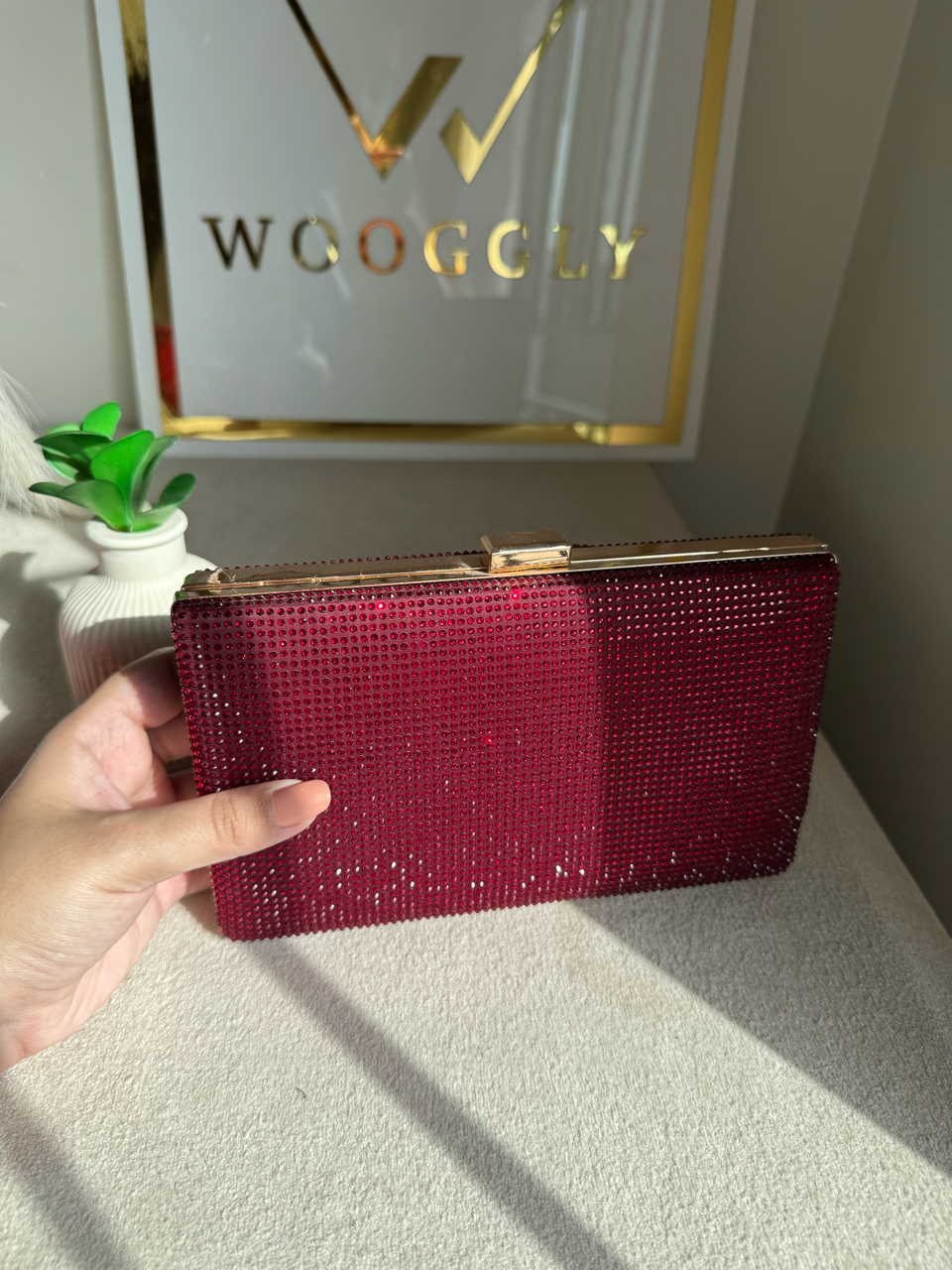 Luxe Shimmer Clutch - Maroon