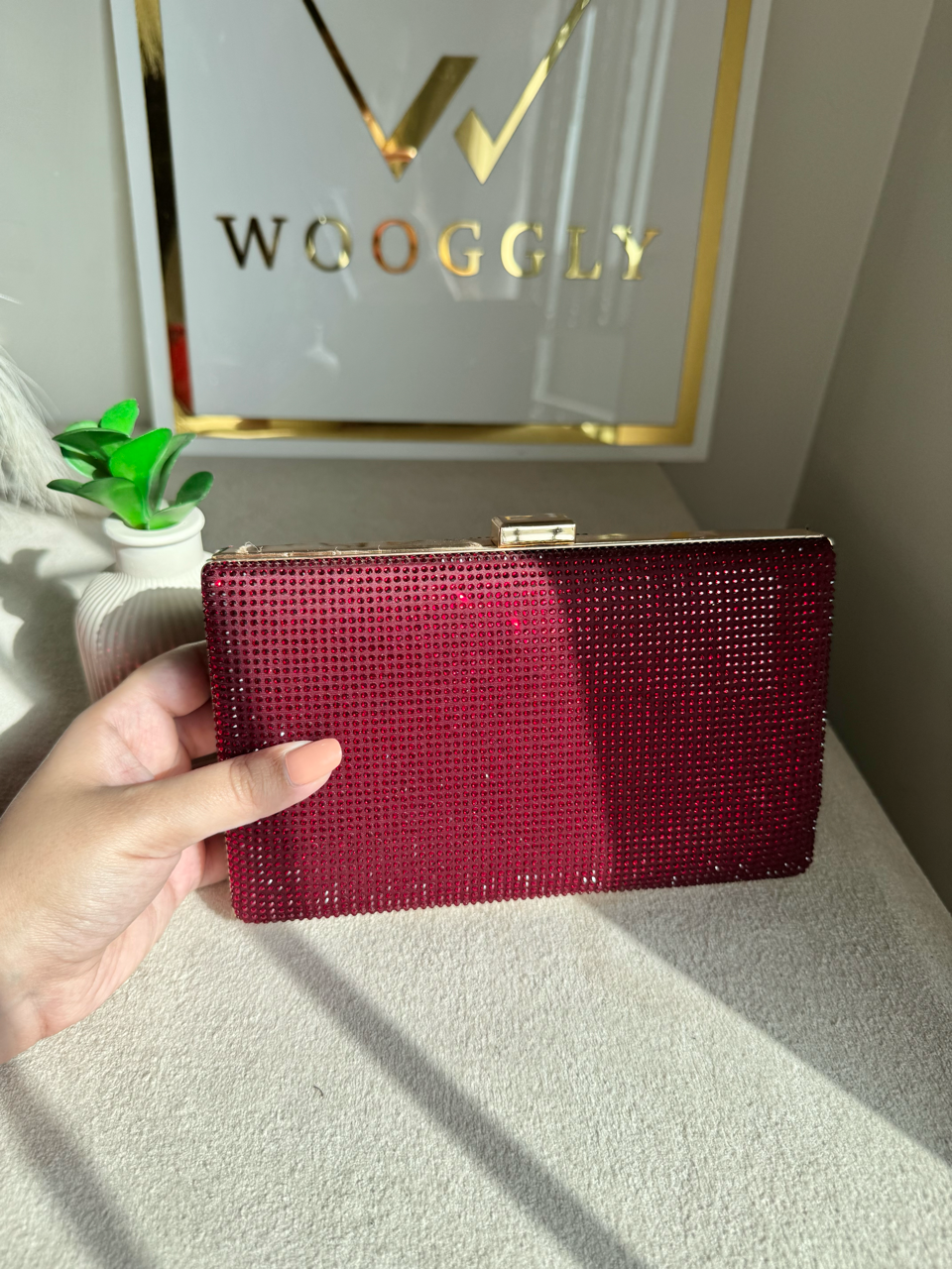 Luxe Shimmer Clutch - Maroon