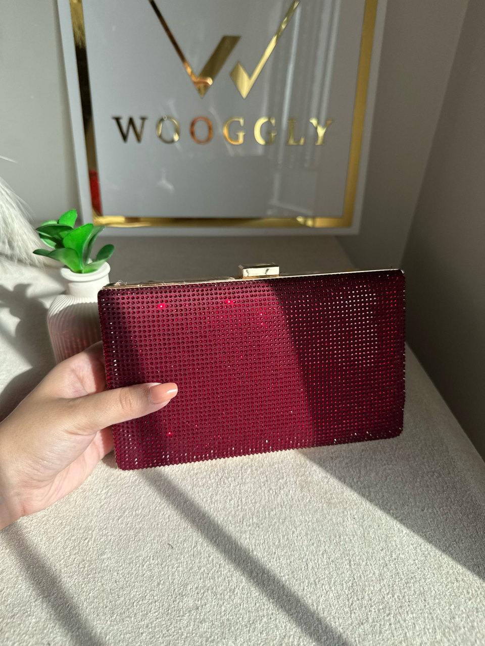 Luxe Shimmer Clutch - Maroon