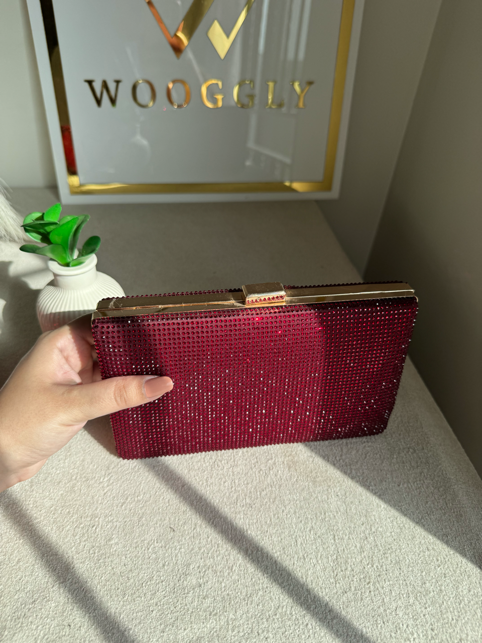 Luxe Shimmer Clutch - Maroon
