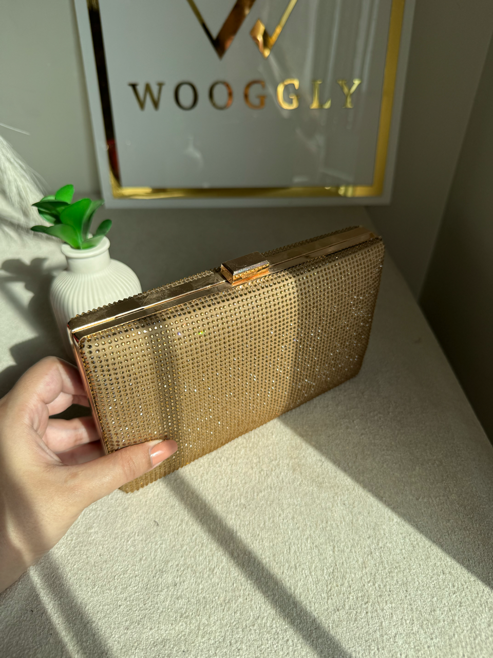 Luxe Shimmer Clutch - Gold
