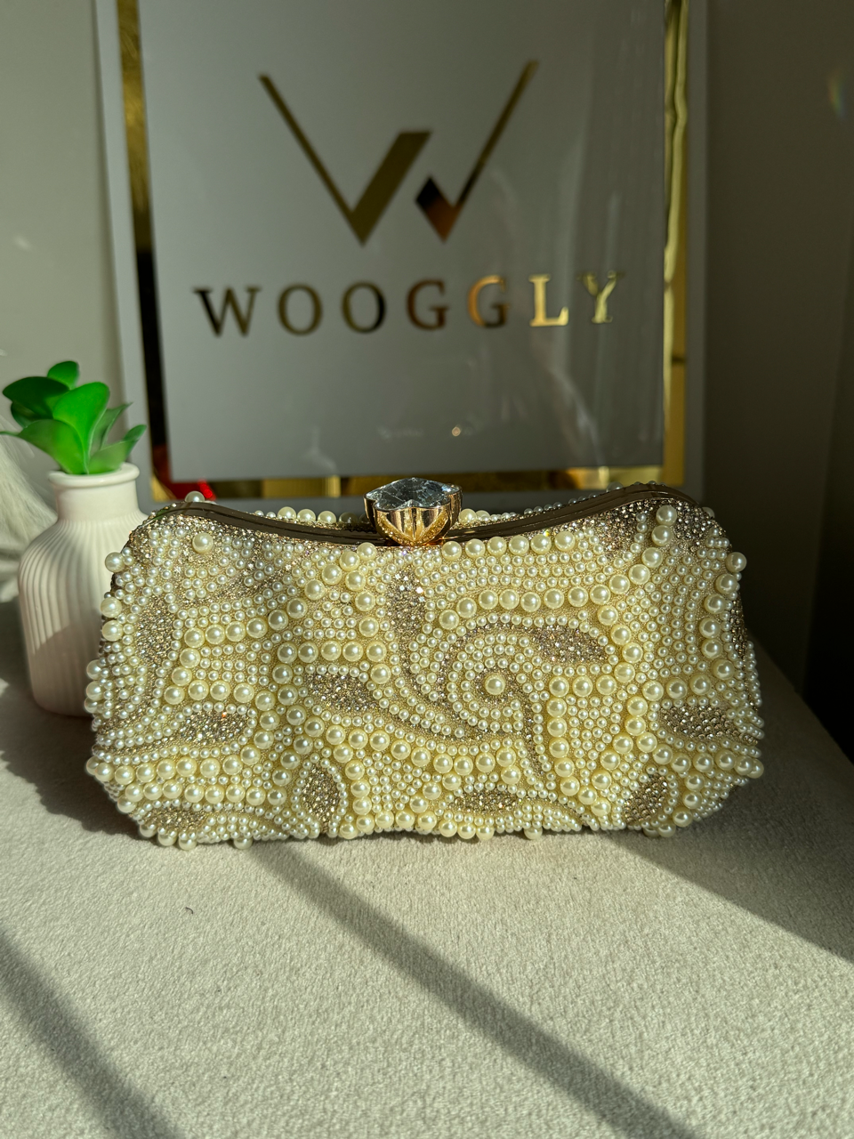 Vintage Pearl Clutch