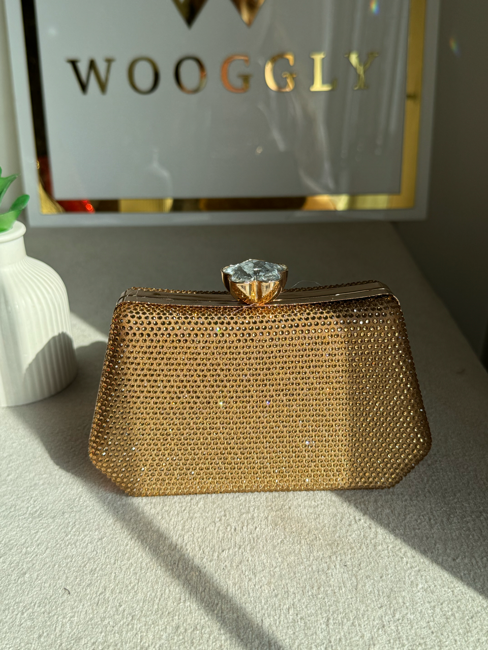 Soirée Shimmer Clutch - Golden
