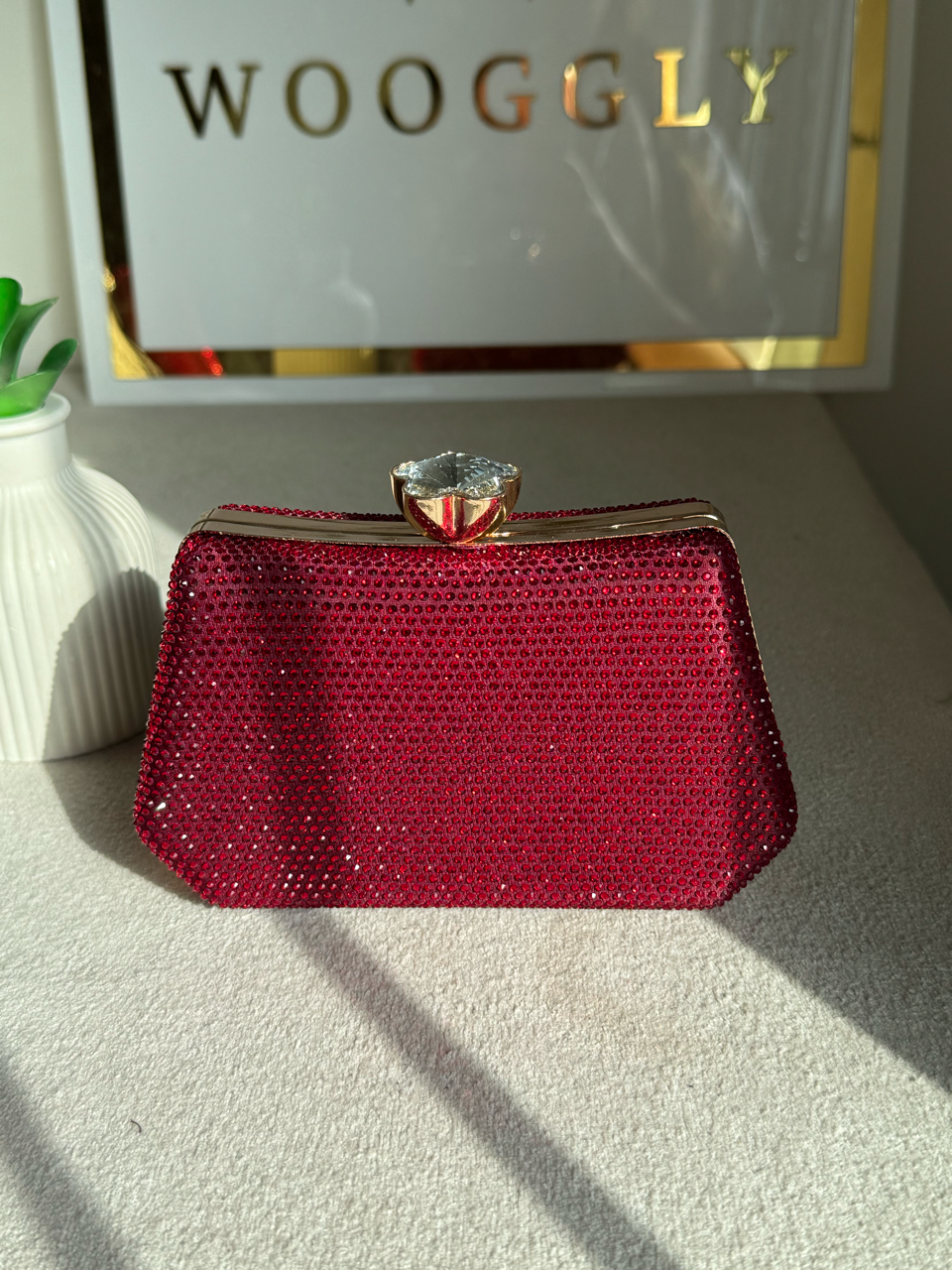 Soirée Shimmer Clutch - Ruby Red