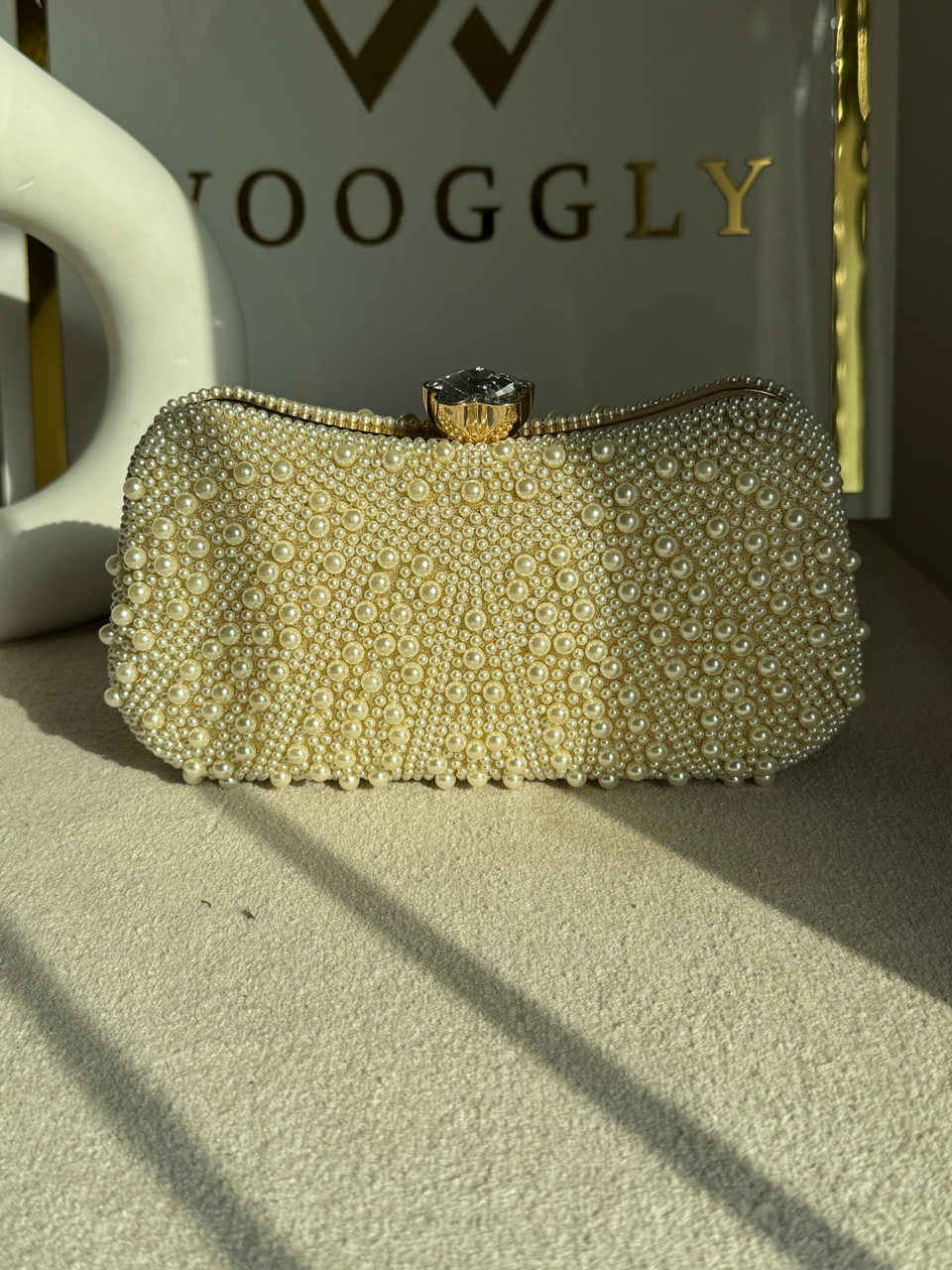 Majestic Glow Pearl Clutch