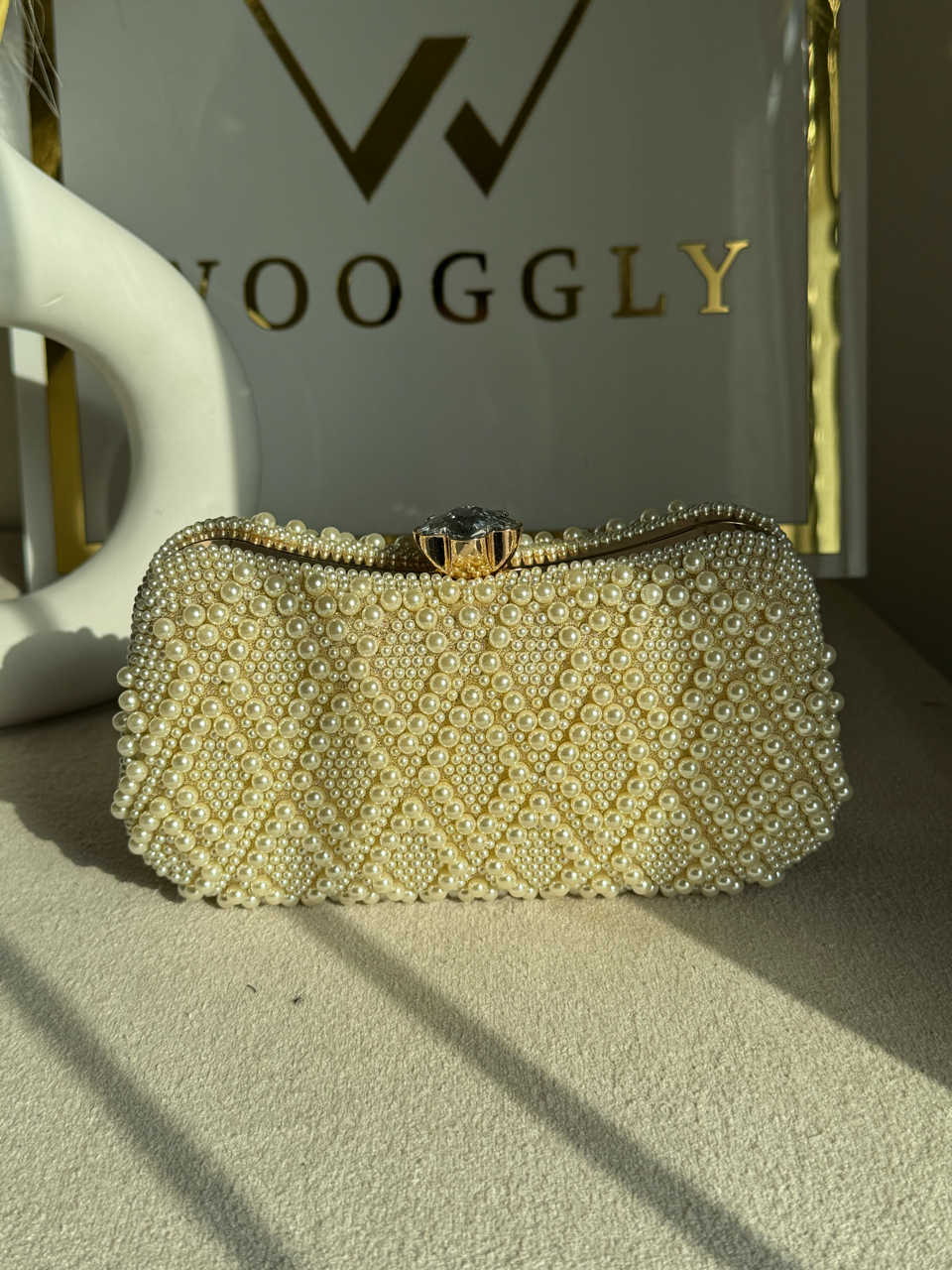 Lumina Shell Pearl Clutch