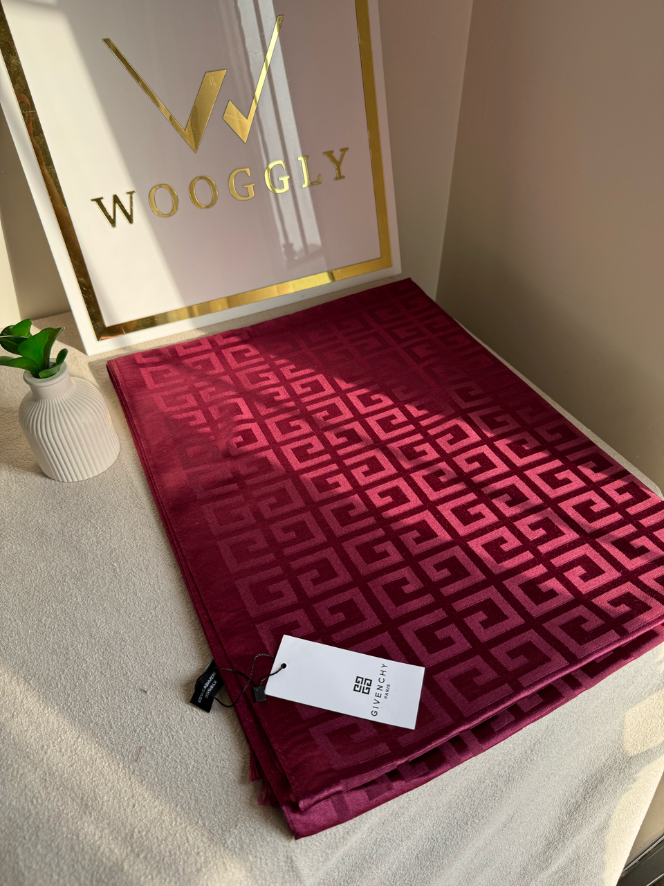 ALL SEASON Givenchy Stoller - Maroon Red