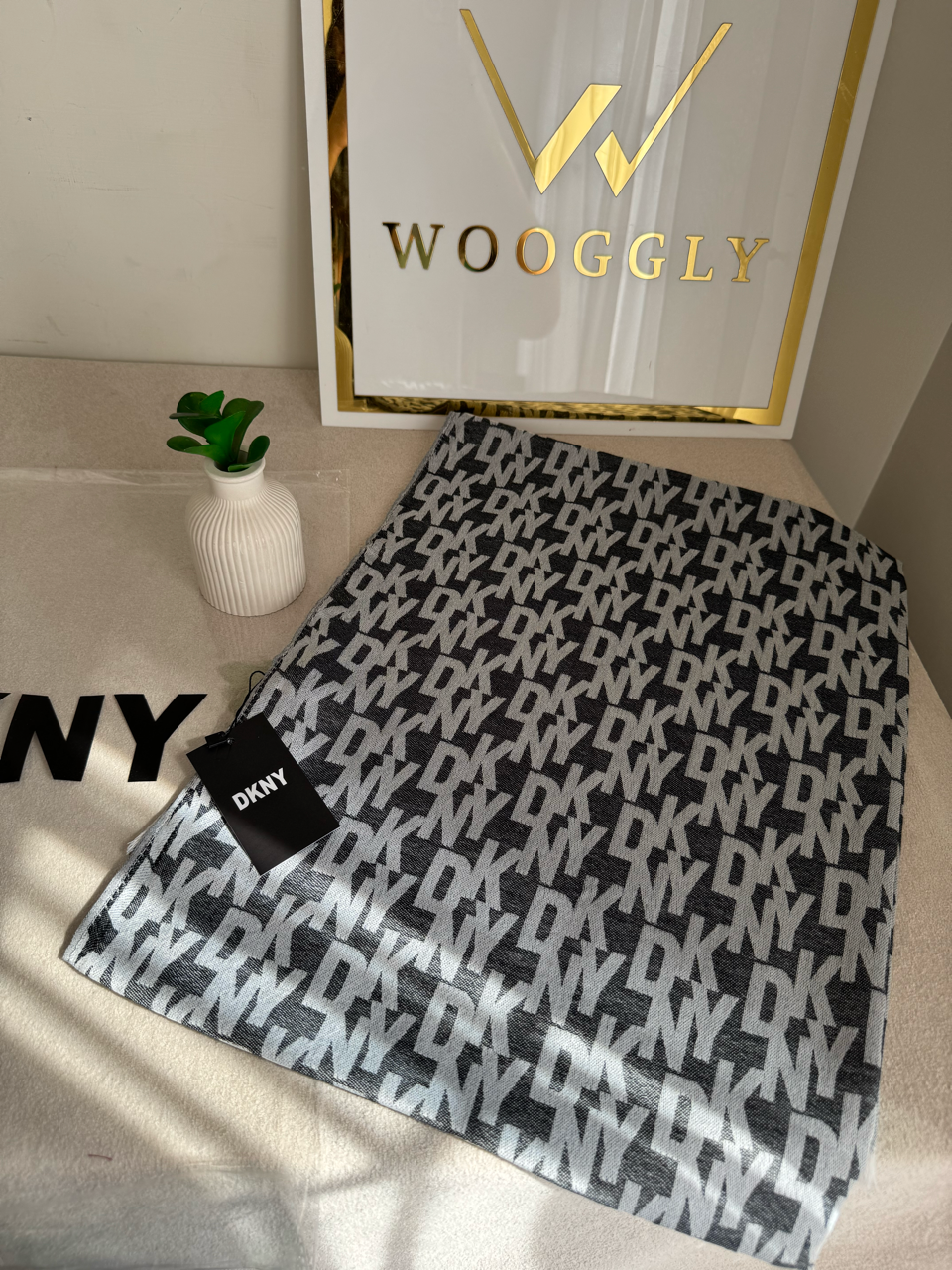 ALL SEASON DKNY Stoller - Black & Grey