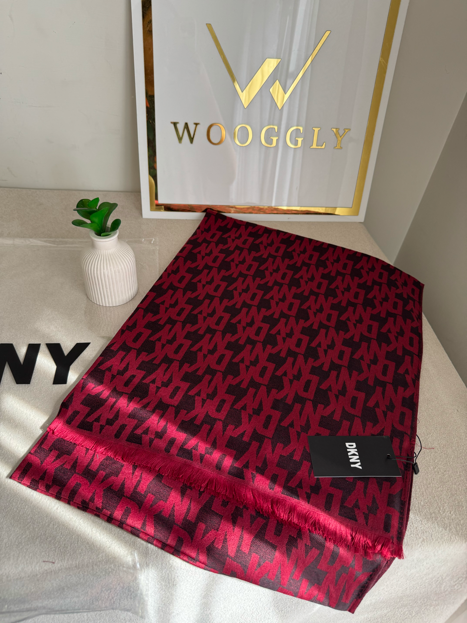 ALL SEASON DKNY Stoller - Black & Red