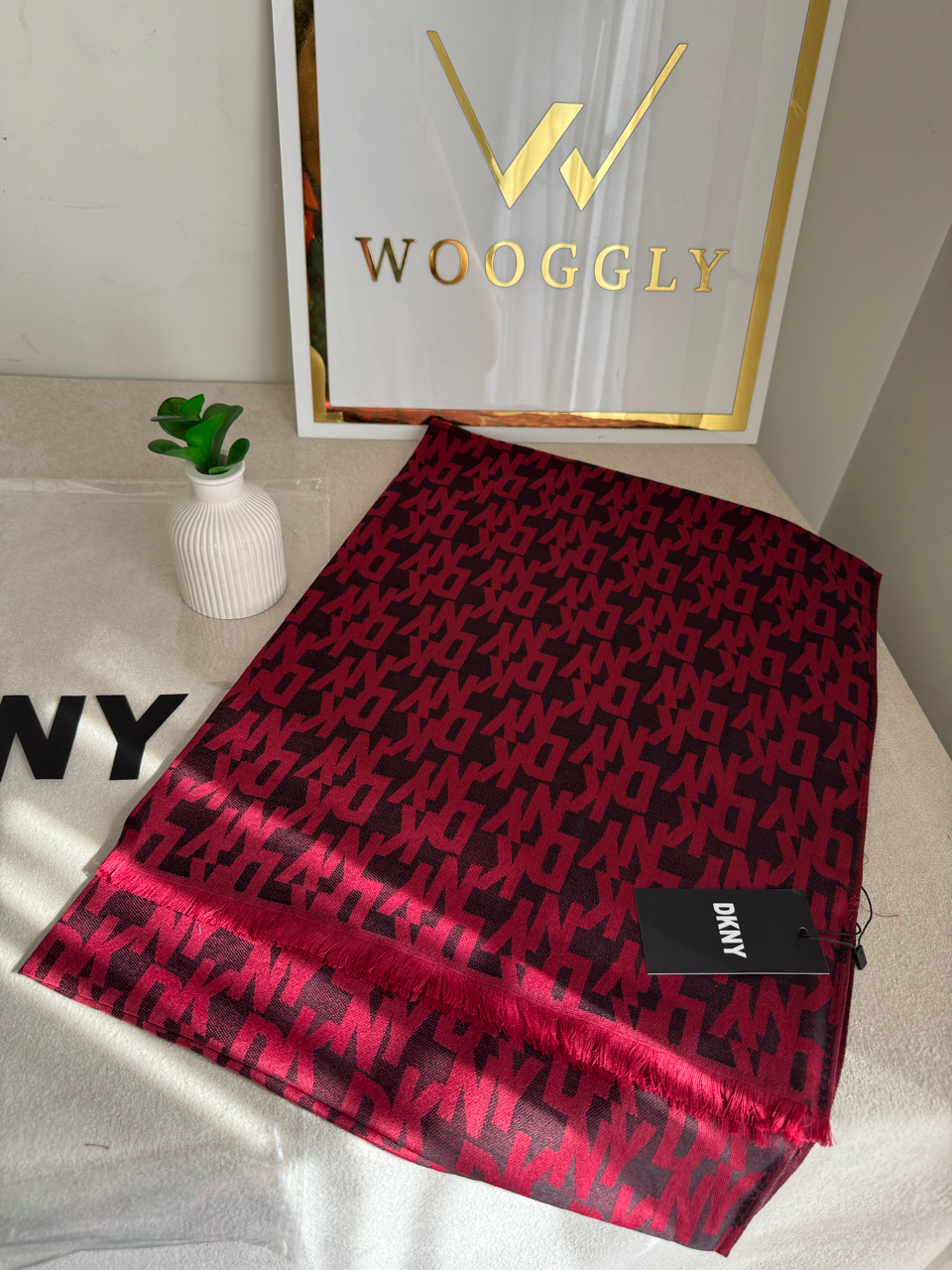 ALL SEASON DKNY Stoller - Black & Red