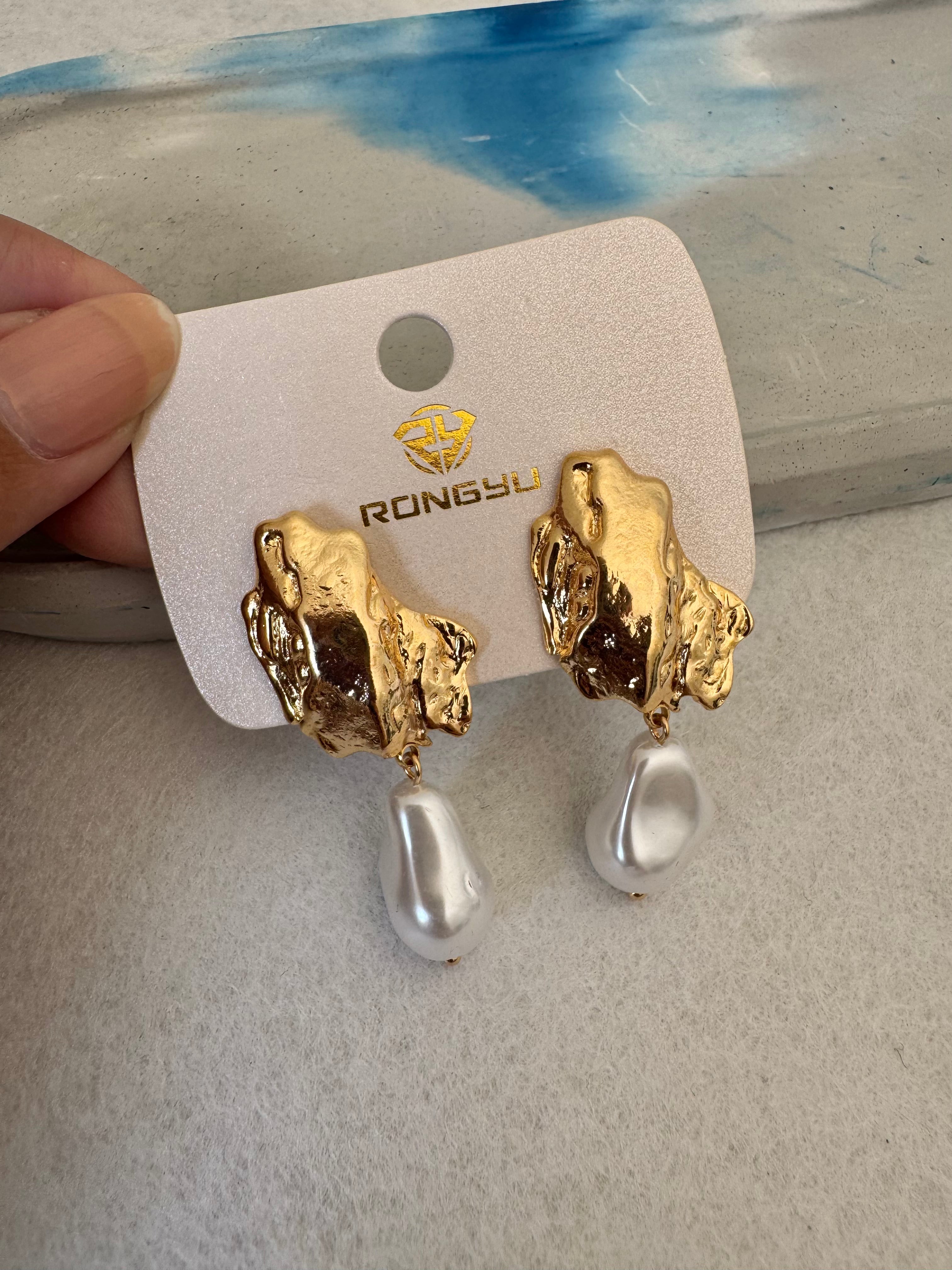 Golden Glow Earrings - 18K Gold Plated