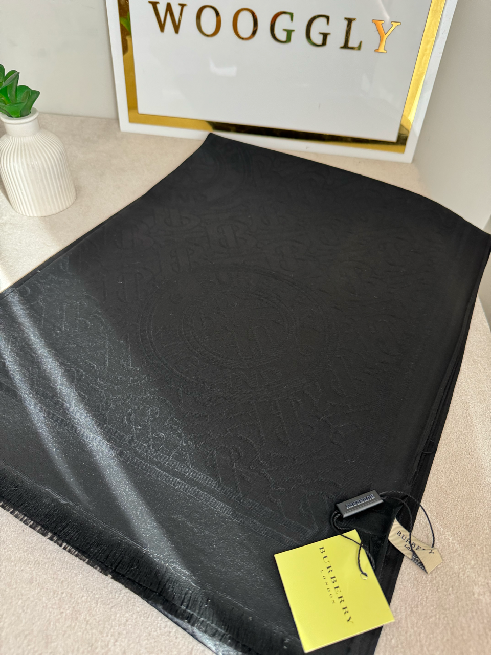 ALL SEASON Burberry Pashmina Stoller - Black & Grey