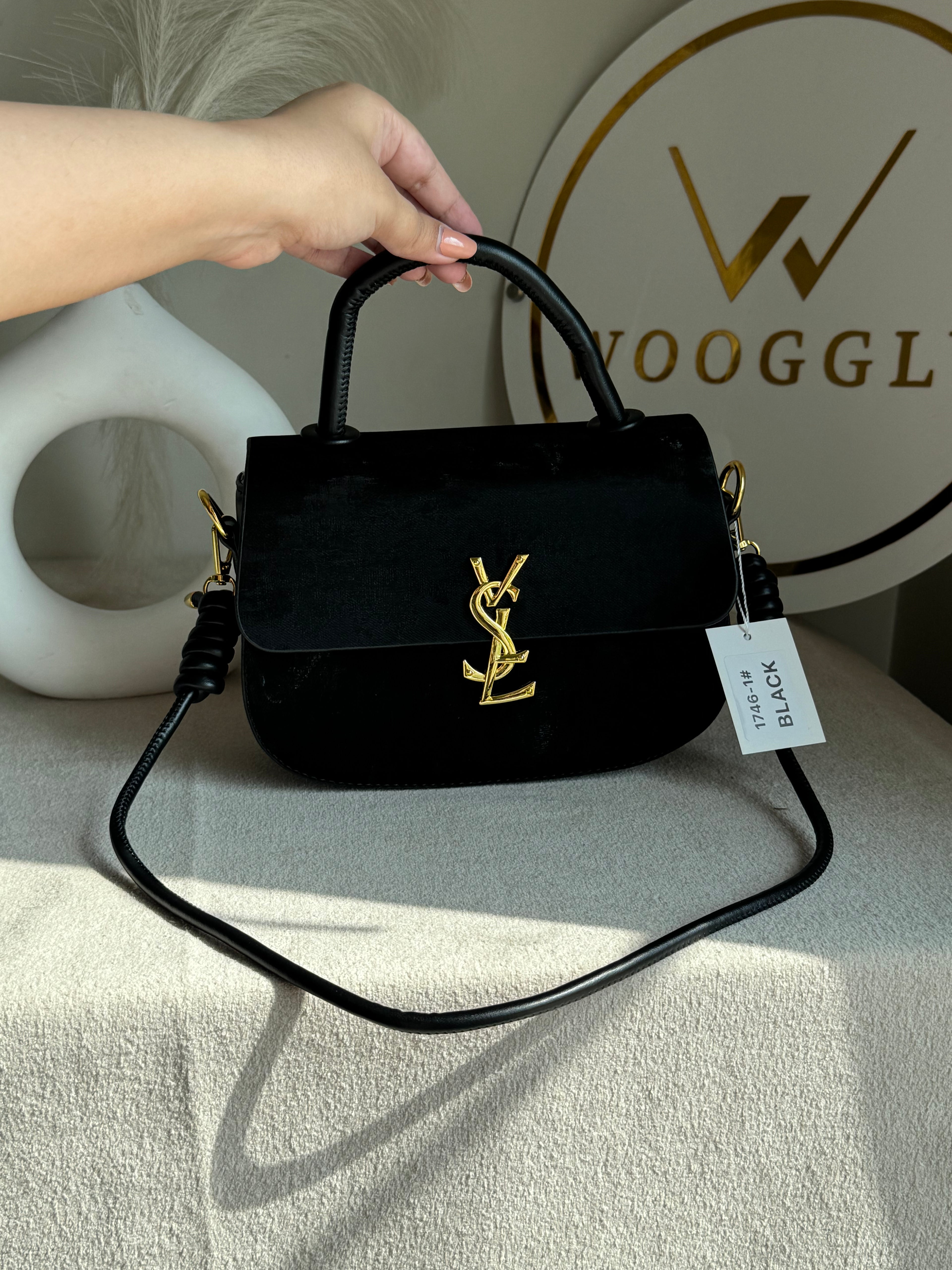 Grand Aura Top-Handle Bag - Black