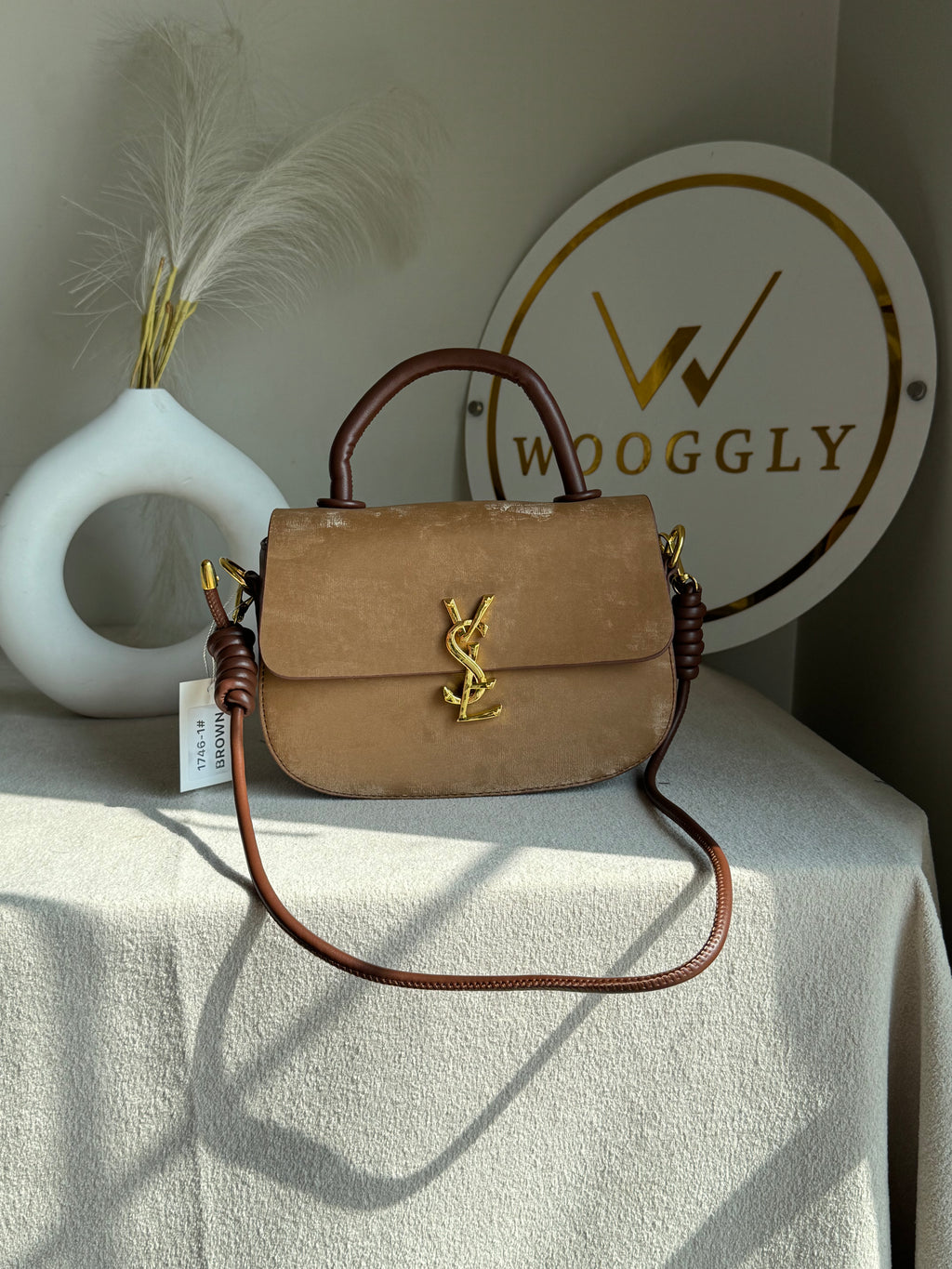 Grand Aura Top-Handle Bag - Brown