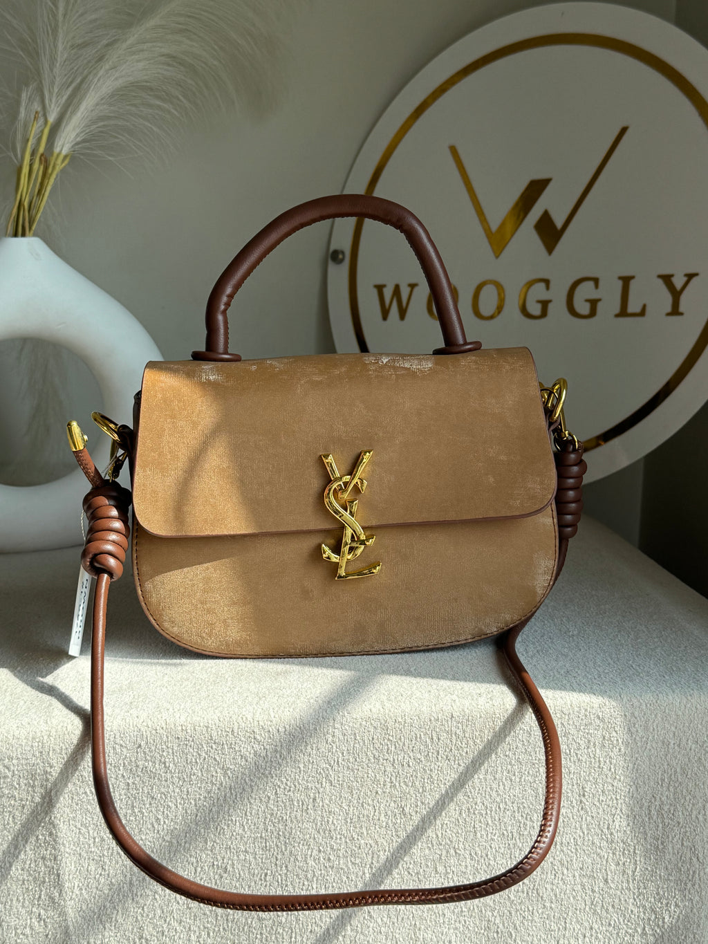 Grand Aura Top-Handle Bag - Brown