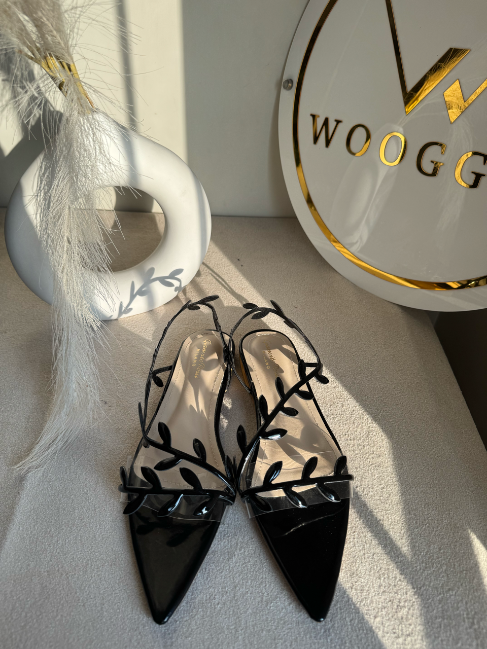 Gianvitto Rossi Flats Champagne Black