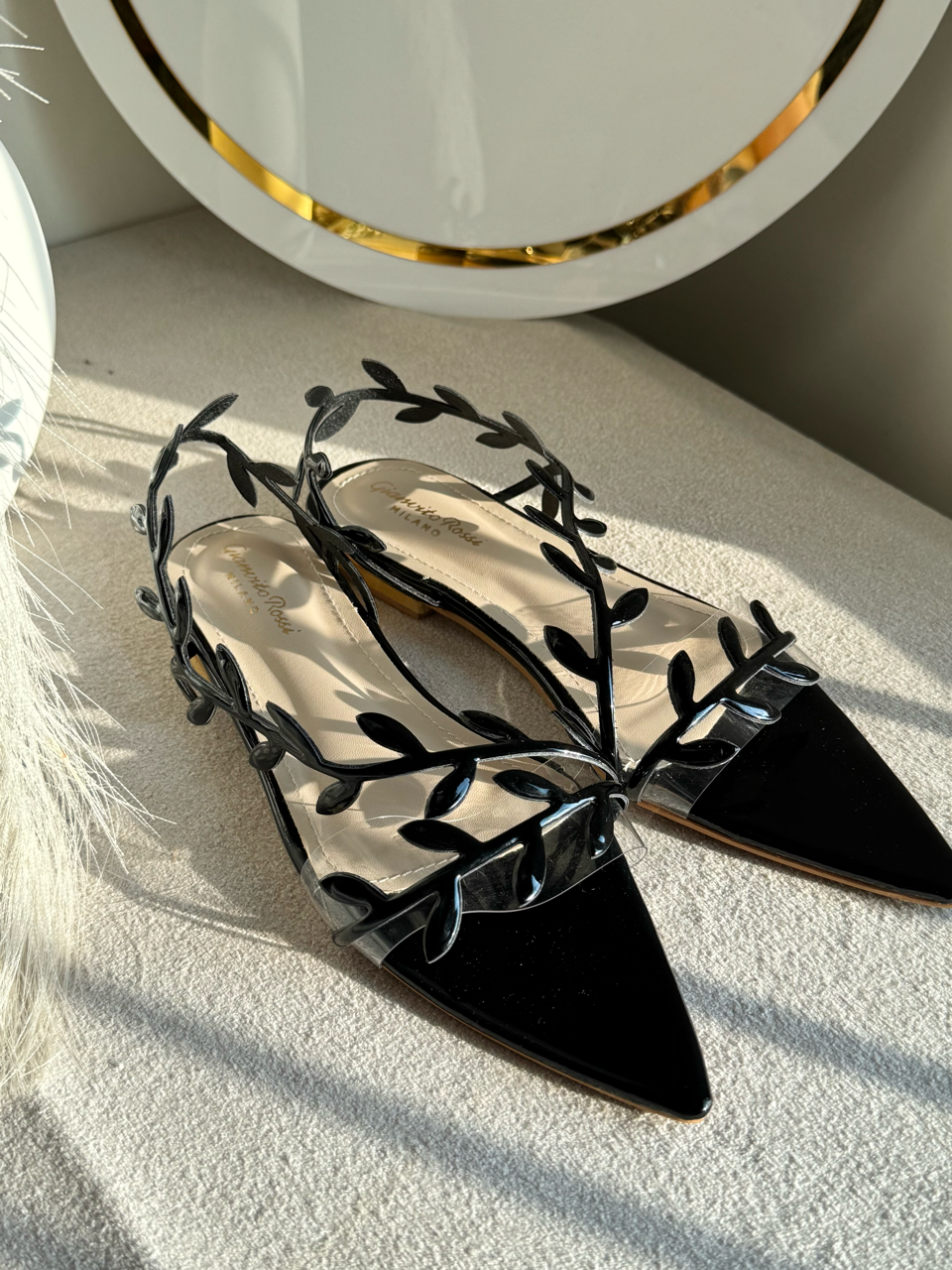 Gianvitto Rossi Flats Champagne Black