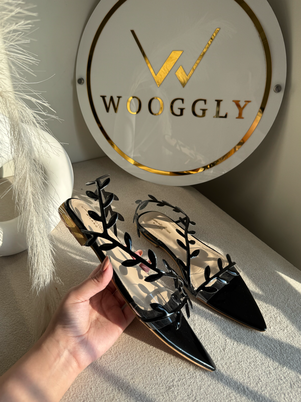 Gianvitto Rossi Flats Champagne Black