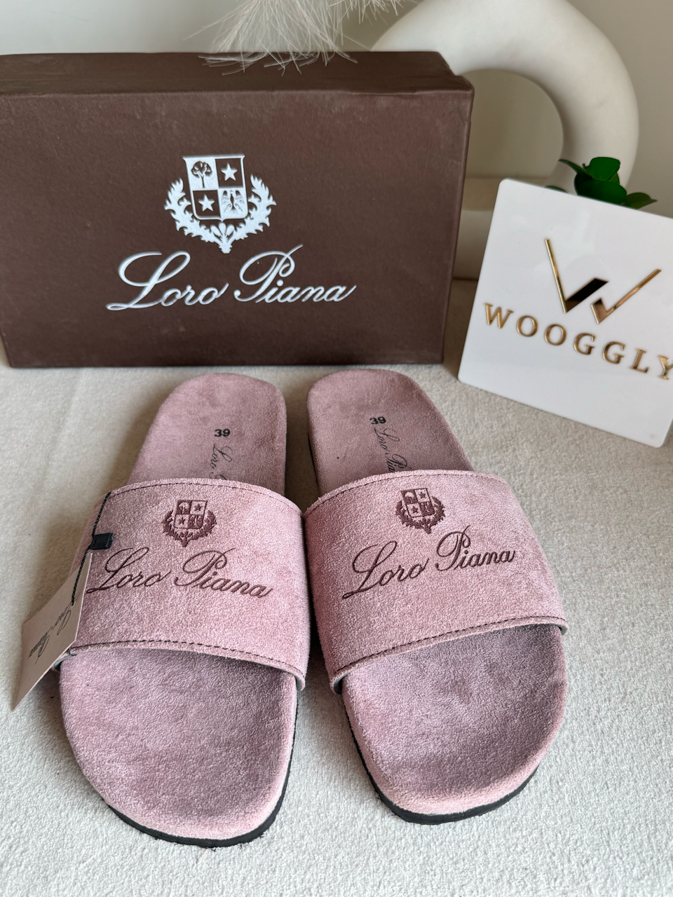LP Comfy Slides - Ladies Pink