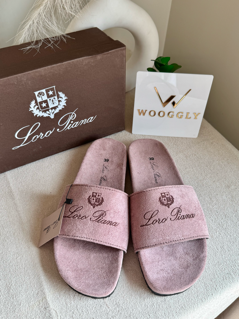 LP Comfy Slides - Ladies Pink