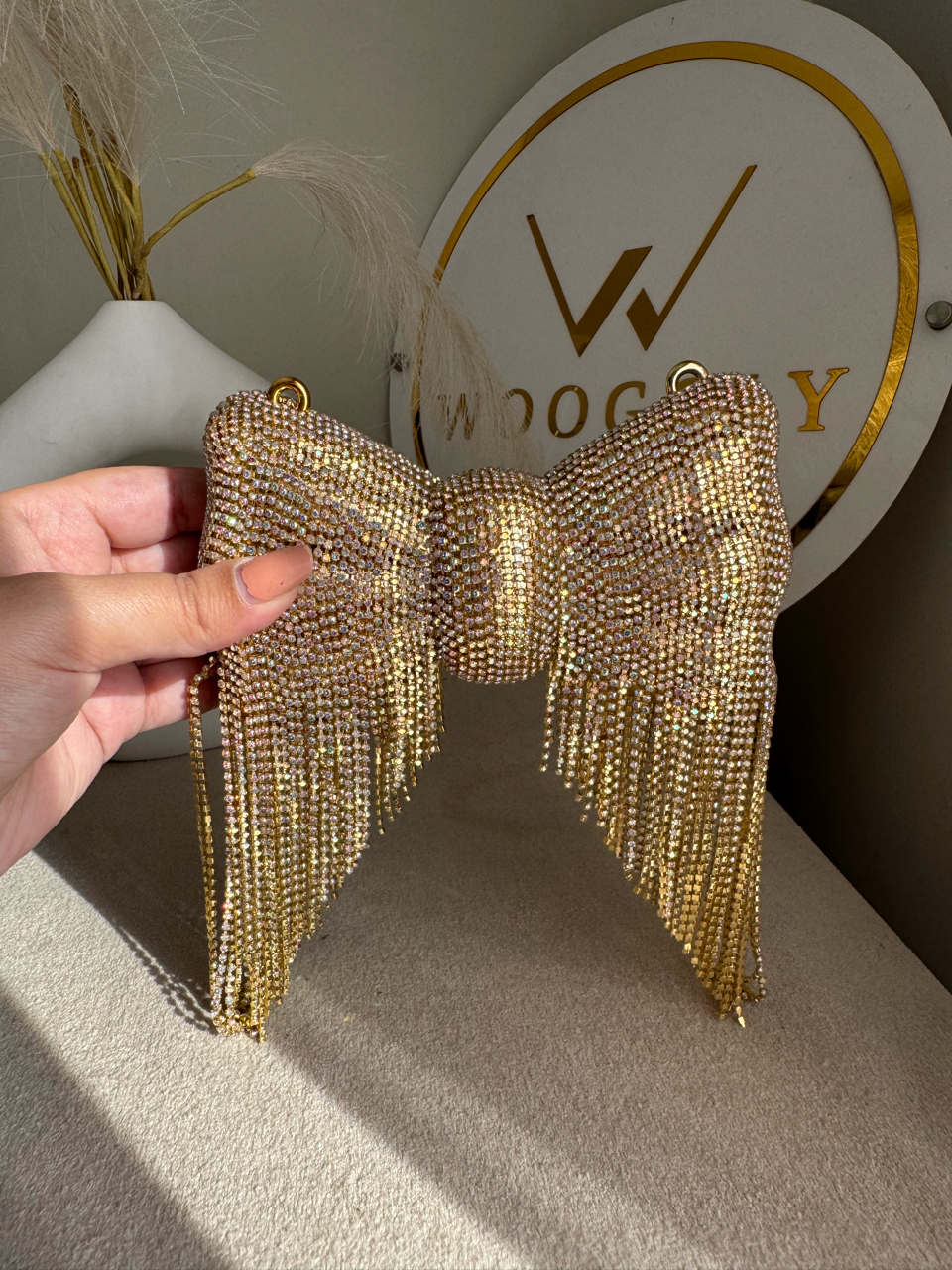 Main Character Bow Clutch - Gold
