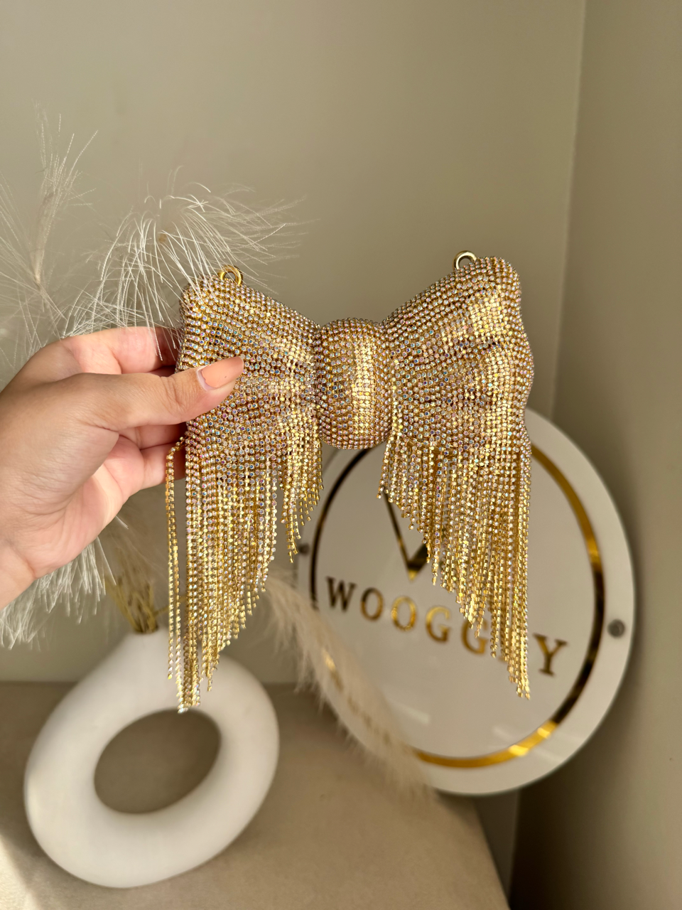 Main Character Bow Clutch - Gold