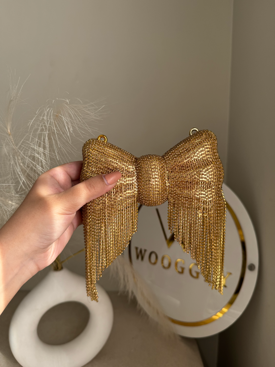 Main Character Bow Clutch - Classic Metallic Gold