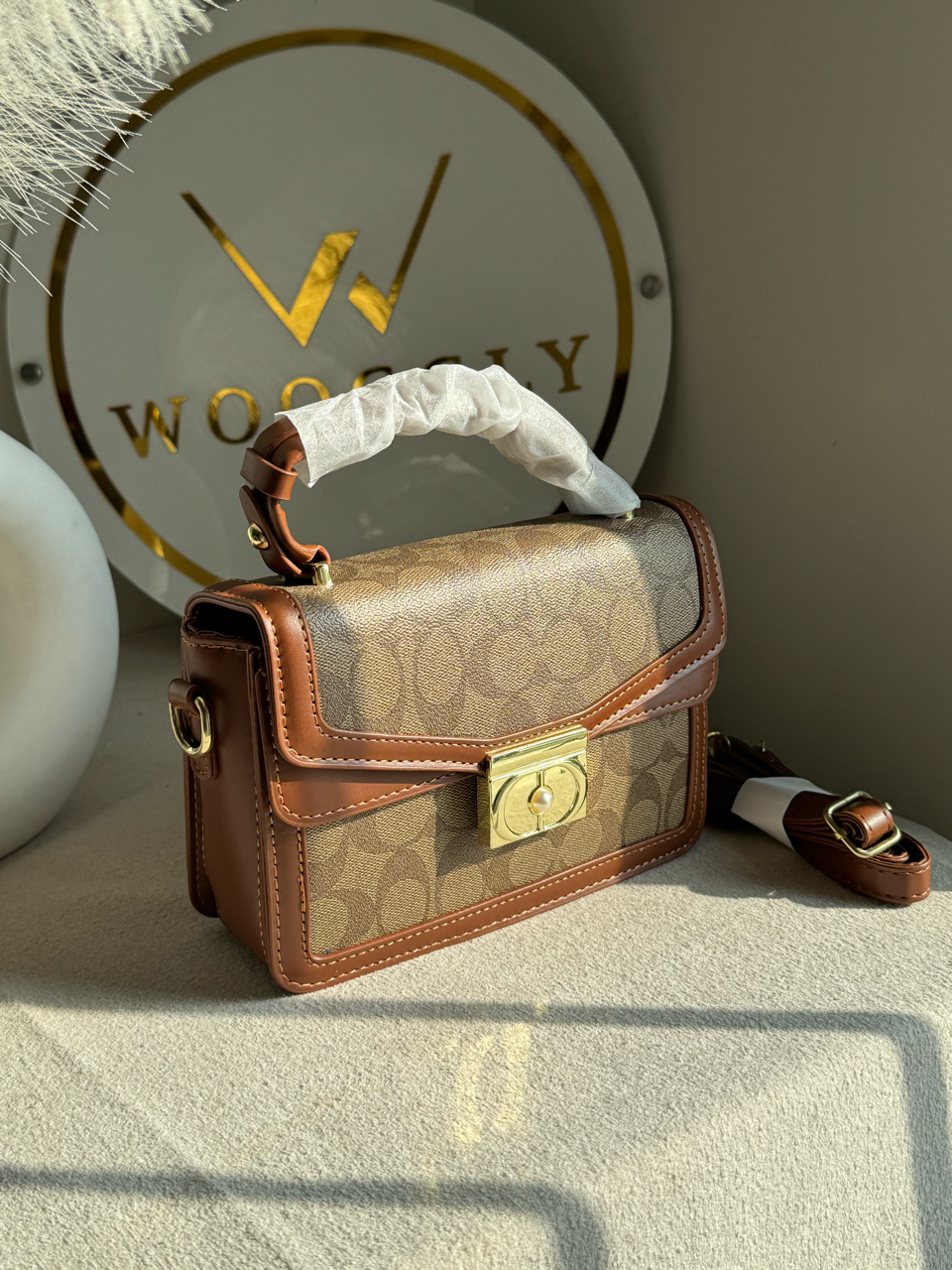 Mocha Pearl Accent Handbag - Chestnut Brown