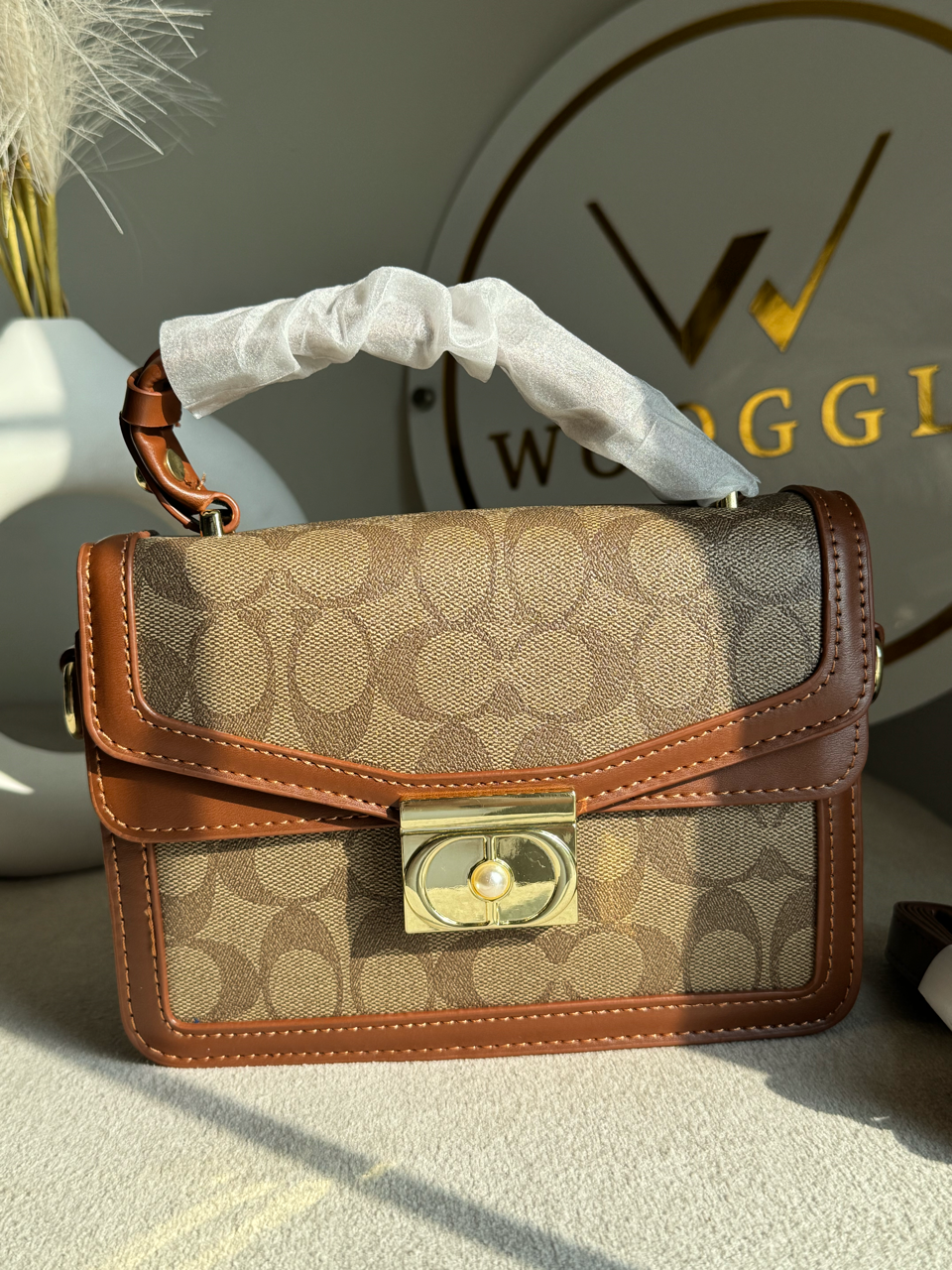 Mocha Pearl Accent Handbag - Chestnut Brown