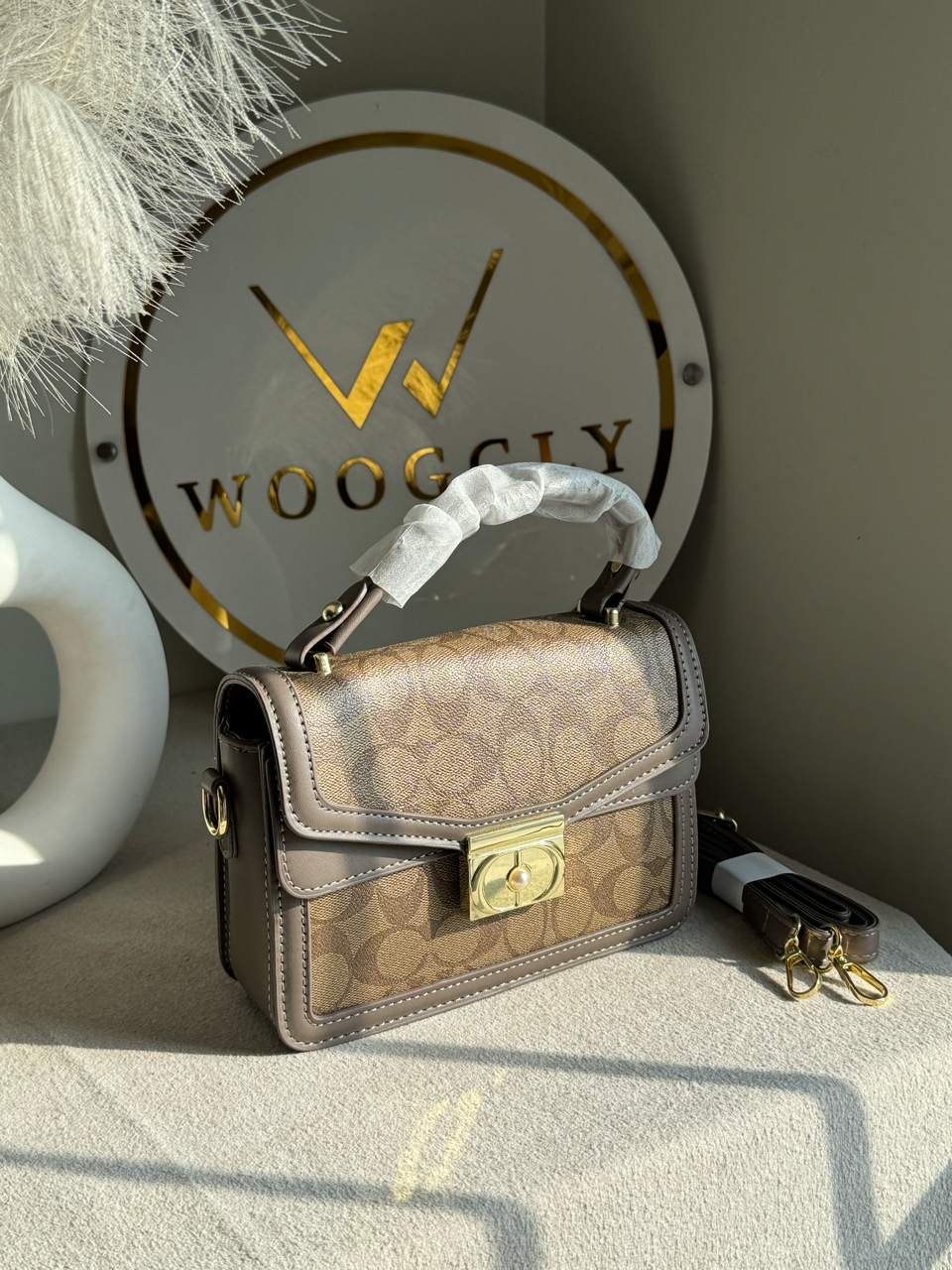Mocha Pearl Accent Handbag - Ash Brown