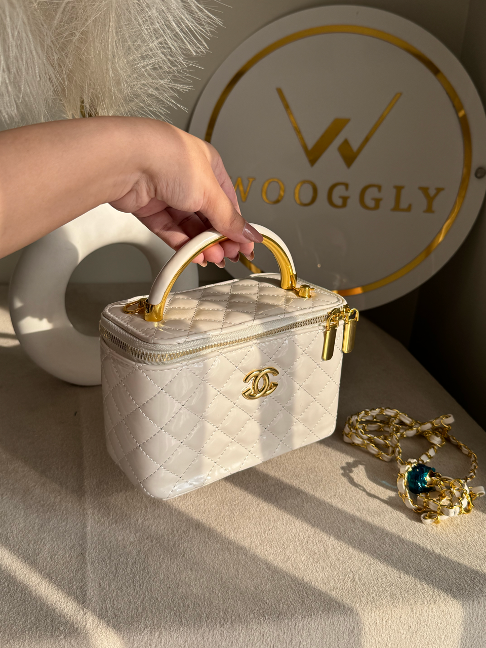 Luxe Quilted Vanity Case Bag with Gold Chain Strap - Cream Off White