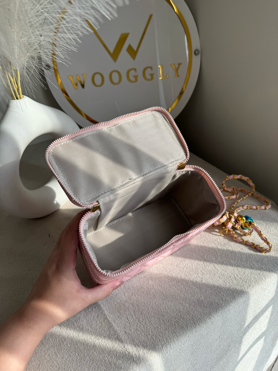Luxe Quilted Vanity Case Bag with Gold Chain Strap - Baby Pink