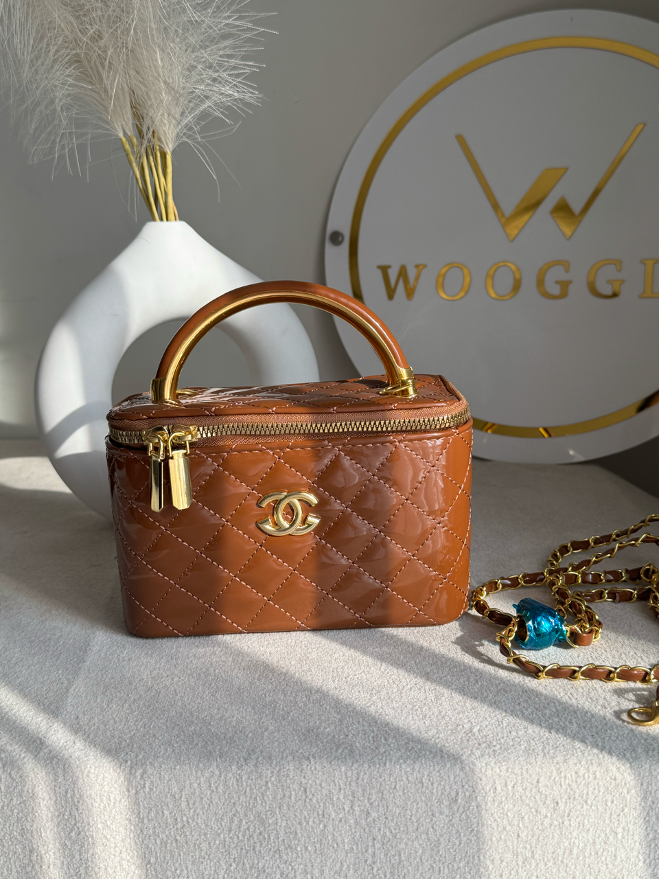 Luxe Quilted Vanity Case Bag with Gold Chain Strap - Caramel Brown