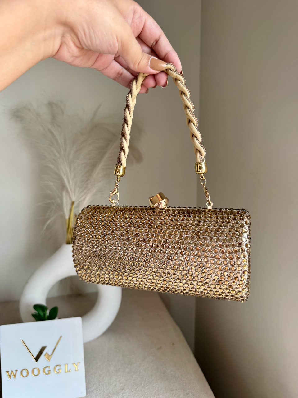 Royale Spark Clutch - Golden